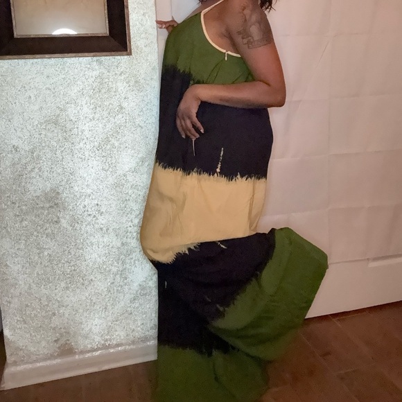 🌿 Fashion Nova "On My Horizon" Colorblock Jumpsuit – Size Large 🌿 - Picture 6 of 6